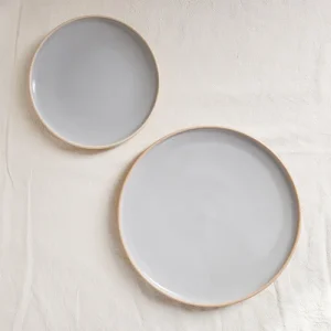 PLATOS KORBA GRIS CLARO BRILLANTE CON BEIGE