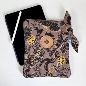 FUNDA TABLET TIGRE NEON
